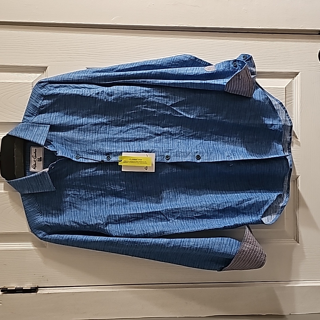 Robert Graham Buttoned Down.